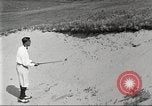 Immagine di Walter Hagen giocando a golf Bloomfield Hills Michigan USA, 1919, secondo 57 filmato di repertorio 65675064503