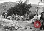 Standbild Straßenbau Los Angeles California USA, 1920, aus Sekunde 43 historischem Filmmaterial Videoclip 65675064521