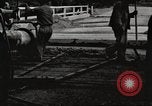 Standbild Straßenbau Los Angeles California USA, 1920, aus Sekunde 47 historischem Filmmaterial Videoclip 65675064521
