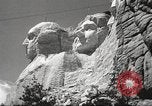 Standbild Mount Rushmore National Memorial South Dakota United States USA, 1939, aus Sekunde 10 historischem Filmmaterial Videoclip 65675064529