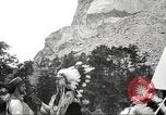 Standbild Mount Rushmore National Memorial South Dakota United States USA, 1939, aus Sekunde 26 historischem Filmmaterial Videoclip 65675064529