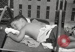 Standbild unterprivilegierte Kinder New York United States USA, 1939, aus Sekunde 32 historischem Filmmaterial Videoclip 65675064535