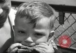 Standbild unterprivilegierte Kinder New York United States USA, 1939, aus Sekunde 34 historischem Filmmaterial Videoclip 65675064535