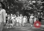 Immagine di Sfilata in corso New York United States USA, 1939, secondo 33 filmato di repertorio 65675064537