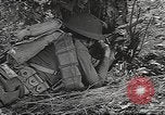 Standbild amerikanische Soldaten United States USA, 1942, aus Sekunde 17 historischem Filmmaterial Videoclip 65675064541