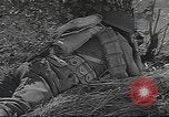 Standbild amerikanische Soldaten United States USA, 1942, aus Sekunde 58 historischem Filmmaterial Videoclip 65675064541