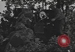 Standbild amerikanische Soldaten United States USA, 1942, aus Sekunde 33 historischem Filmmaterial Videoclip 65675064547