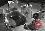 Standbild Skiausrüstung United States USA, 1942, aus Sekunde 13 historischem Filmmaterial Videoclip 65675064555