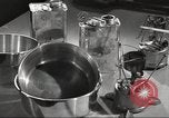 Standbild Skiausrüstung United States USA, 1942, aus Sekunde 18 historischem Filmmaterial Videoclip 65675064555