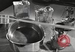 Standbild Skiausrüstung United States USA, 1942, aus Sekunde 24 historischem Filmmaterial Videoclip 65675064555