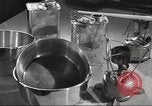 Standbild Skiausrüstung United States USA, 1942, aus Sekunde 30 historischem Filmmaterial Videoclip 65675064555