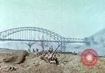 Immagine di Soldati statunitensi Remagen Germania, 1945, secondo 6 filmato di repertorio 65675064564