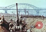 Immagine di Soldati statunitensi Remagen Germania, 1945, secondo 36 filmato di repertorio 65675064564