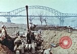 Immagine di Soldati statunitensi Remagen Germania, 1945, secondo 48 filmato di repertorio 65675064564