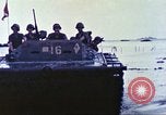 Standbild Vereinigten Staaten Marines Guam Marianen, 1944, aus Sekunde 55 historischem Filmmaterial Videoclip 65675064603