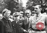 Standbild General Charles de Gaulle Annapolis Maryland USA, 1945, aus Sekunde 28 historischem Filmmaterial Videoclip 65675064609
