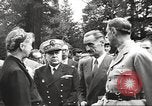 Standbild General Charles de Gaulle Annapolis Maryland USA, 1945, aus Sekunde 29 historischem Filmmaterial Videoclip 65675064609