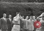 Standbild General Charles de Gaulle Annapolis Maryland USA, 1945, aus Sekunde 40 historischem Filmmaterial Videoclip 65675064609