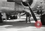 Standbild B-25 Mitchell Rockford Illinois USA, 1945, aus Sekunde 20 historischem Filmmaterial Videoclip 65675064610
