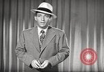 Standbild Bing Crosby United States USA, 1945, aus Sekunde 6 historischem Filmmaterial Videoclip 65675064612