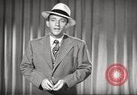 Standbild Bing Crosby United States USA, 1945, aus Sekunde 7 historischem Filmmaterial Videoclip 65675064612