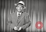 Standbild Bing Crosby United States USA, 1945, aus Sekunde 16 historischem Filmmaterial Videoclip 65675064612