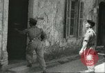 Standbild Zypern Ausschreitungen Zypern, 1956, aus Sekunde 52 historischem Filmmaterial Videoclip 65675064613
