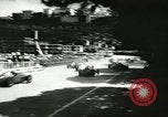Standbild Stirling Moss car racing Sieg Monte Carlo Monaco, 1956, aus Sekunde 10 historischem Filmmaterial Videoclip 65675064618