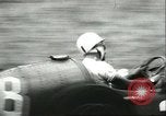 Standbild Stirling Moss car racing Sieg Monte Carlo Monaco, 1956, aus Sekunde 28 historischem Filmmaterial Videoclip 65675064618
