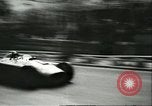 Standbild Stirling Moss car racing Sieg Monte Carlo Monaco, 1956, aus Sekunde 32 historischem Filmmaterial Videoclip 65675064618