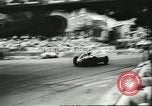 Standbild Stirling Moss car racing Sieg Monte Carlo Monaco, 1956, aus Sekunde 33 historischem Filmmaterial Videoclip 65675064618