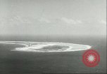 Standbild H Bombe Namu Bikini Atoll Marshallinseln, 1956, aus Sekunde 19 historischem Filmmaterial Videoclip 65675064620