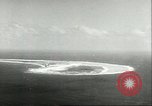 Standbild H Bombe Namu Bikini Atoll Marshallinseln, 1956, aus Sekunde 23 historischem Filmmaterial Videoclip 65675064620