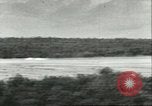 Standbild Rocket sled Test Utah United States USA, 1956, aus Sekunde 30 historischem Filmmaterial Videoclip 65675064621