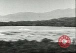 Standbild Rocket sled Test Utah United States USA, 1956, aus Sekunde 31 historischem Filmmaterial Videoclip 65675064621