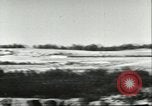 Standbild Rocket sled Test Utah United States USA, 1956, aus Sekunde 34 historischem Filmmaterial Videoclip 65675064621