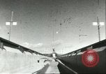Standbild Rocket sled Test Utah United States USA, 1956, aus Sekunde 36 historischem Filmmaterial Videoclip 65675064621