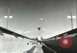 Standbild Rocket sled Test Utah United States USA, 1956, aus Sekunde 37 historischem Filmmaterial Videoclip 65675064621