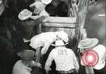 Standbild Teenager Rodeo Wettbewerb Oregon United States USA, 1956, aus Sekunde 11 historischem Filmmaterial Videoclip 65675064624