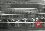 Standbild Queen Elizabeth Surrey England, 1956, aus Sekunde 55 historischem Filmmaterial Videoclip 65675064628