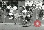 Immagine di Xiii annuale della Elk Rodeo Santa Maria California USA, 1956, secondo 46 filmato di repertorio 65675064629