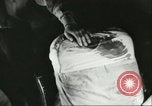 Standbild Ungarische Schüler entführten Flugzeug Deutschland, 1956, aus Sekunde 37 historischem Filmmaterial Videoclip 65675064630