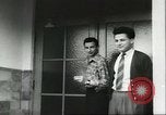 Standbild Ungarische Schüler entführten Flugzeug Deutschland, 1956, aus Sekunde 52 historischem Filmmaterial Videoclip 65675064630