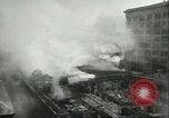 Standbild Feuer an Wanamaker kennen's Department Store New York City USA, 1956, aus Sekunde 8 historischem Filmmaterial Videoclip 65675064631