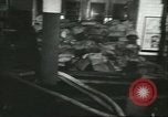 Standbild Feuer an Wanamaker kennen's Department Store New York City USA, 1956, aus Sekunde 45 historischem Filmmaterial Videoclip 65675064631