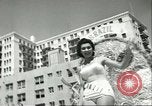 Standbild Miss Universe contest Long Beach California USA, 1956, aus Sekunde 21 historischem Filmmaterial Videoclip 65675064632