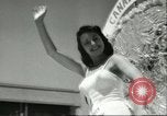 Standbild Miss Universe contest Long Beach California USA, 1956, aus Sekunde 27 historischem Filmmaterial Videoclip 65675064632