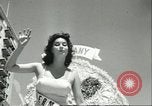 Standbild Miss Universe contest Long Beach California USA, 1956, aus Sekunde 34 historischem Filmmaterial Videoclip 65675064632