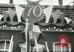 Standbild Heer und Vrow Reeffer Holland Niederlande, 1956, aus Sekunde 4 historischem Filmmaterial Videoclip 65675064633