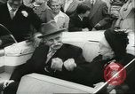 Standbild Heer und Vrow Reeffer Holland Niederlande, 1956, aus Sekunde 12 historischem Filmmaterial Videoclip 65675064633